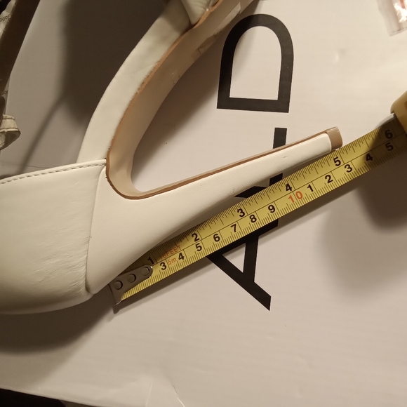⭐️ ⭐️ Aldo Beautiful leather  open toe platform heels - Picture 3 of 6
